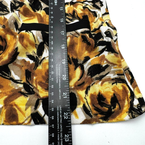 ELLEN TRACY NWT Women Large Yellow Roses Floral Bamboo Cashmere Cardigan Sweater - Picture 10 of 11